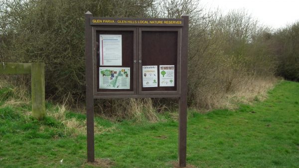 Recycled notice board 2 door Glen Parva 8