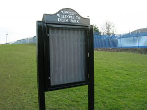 Metal notice board 1 door Drum Park close up