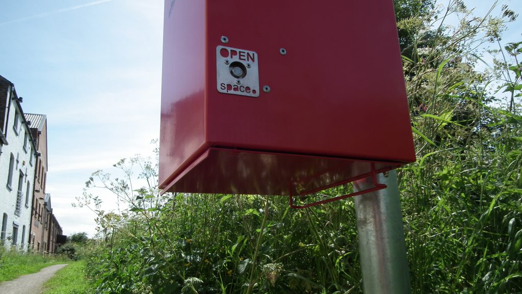 Metal dog waste bin detail