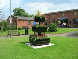 Metal planter tiered planted 5