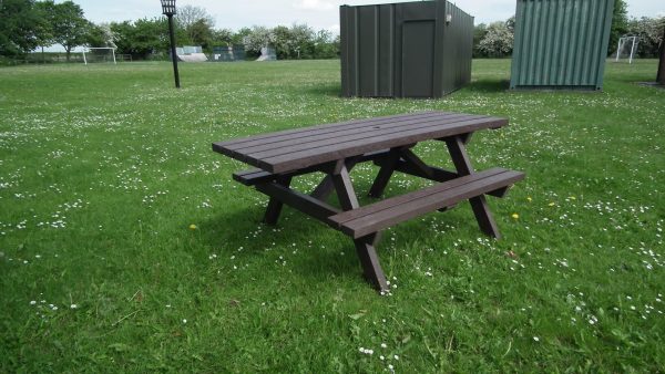 Recycled picnic bench 2