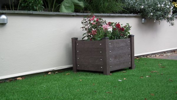 Recycled small planter 3