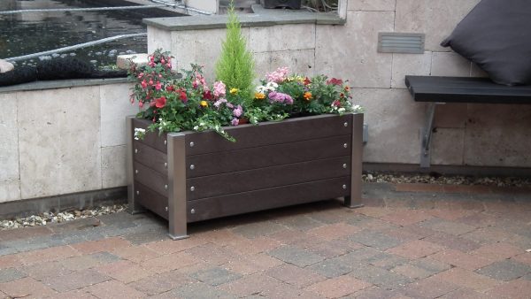 Recycled planter 2