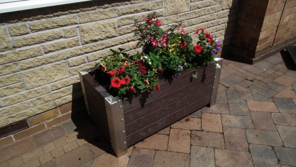 recycled planter 6