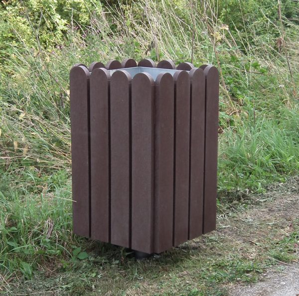 Recycled litter bin 2