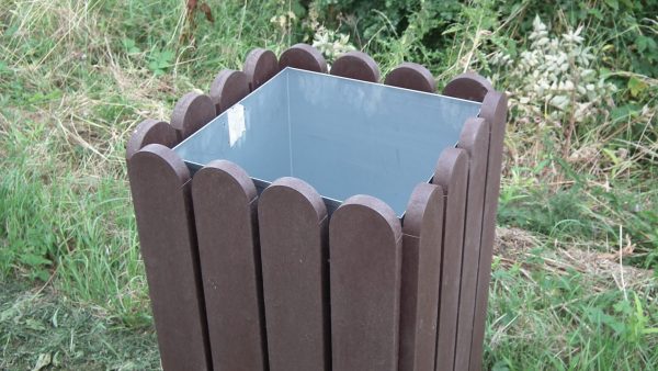 Recycled litter bin